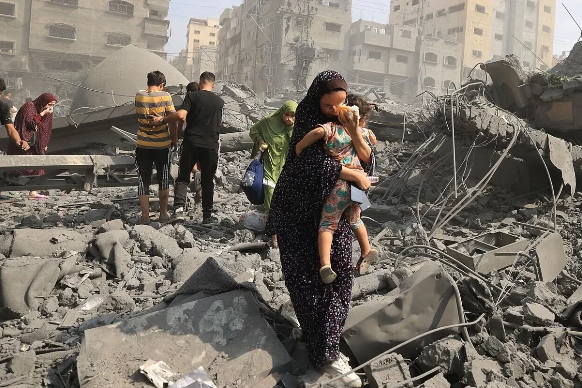 Israel mató el domingo a 45 palestinos e hirió a 158, según el último recuento de Sanidad