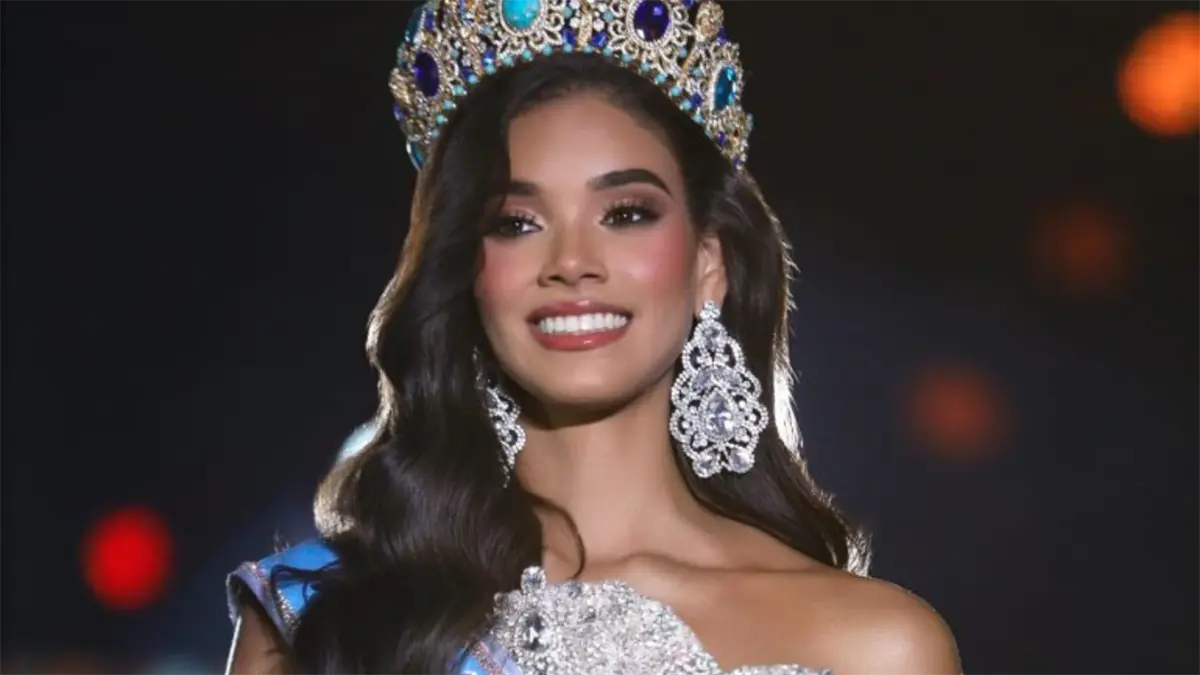 Joheirry Mola conquista la corona de Miss Mundo Dominicana 2025