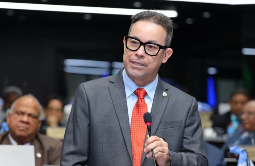 Critican decisión del TC que anuló prohibición de relaciones entre personas del mismo sexo en cuerpos castrenses