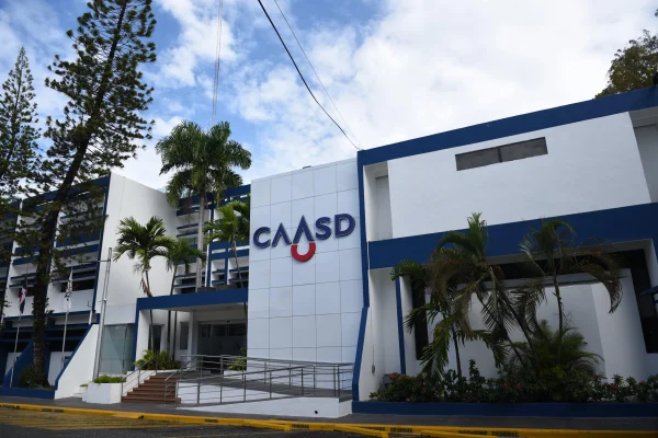 Gobierno pone en marcha iniciativa para optimizar los servicios de agua en SD