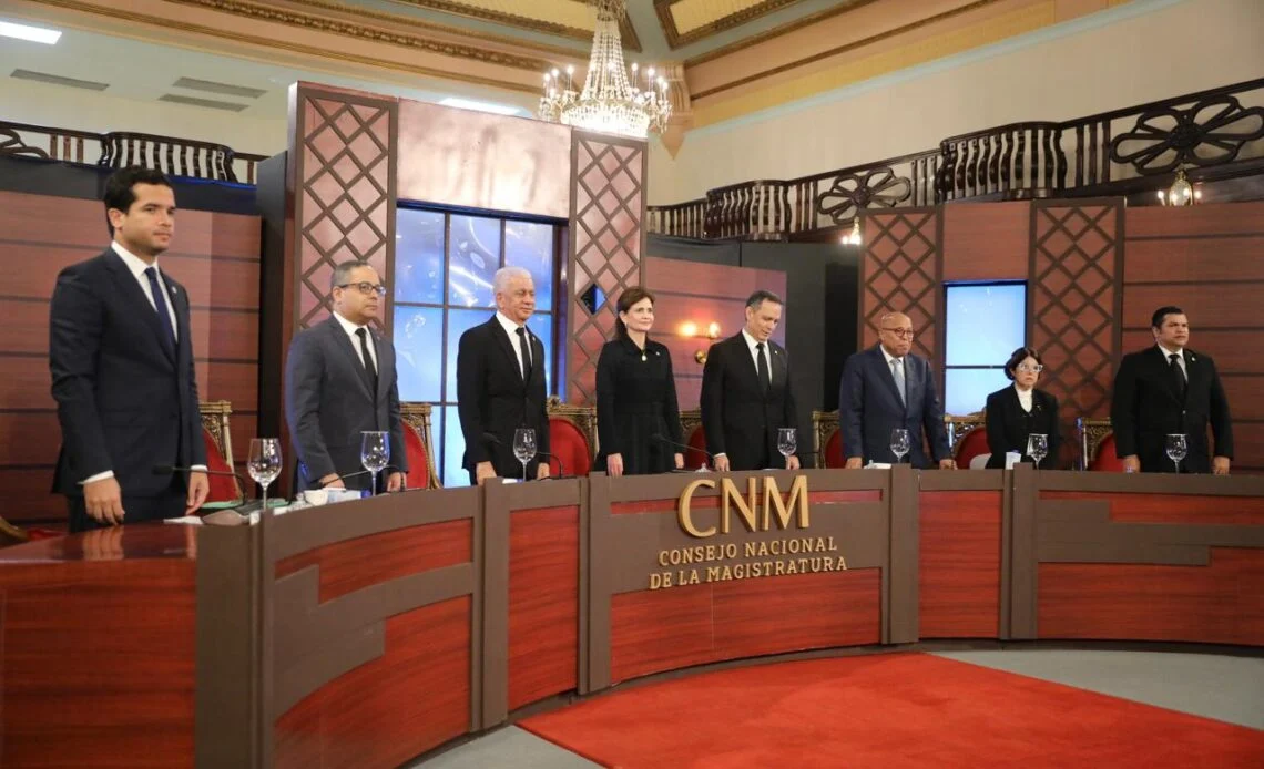 Escogerán nuevos miembros de la SCJ y TSE el 27 de noviembre; concluye vistas públicas a postulantes