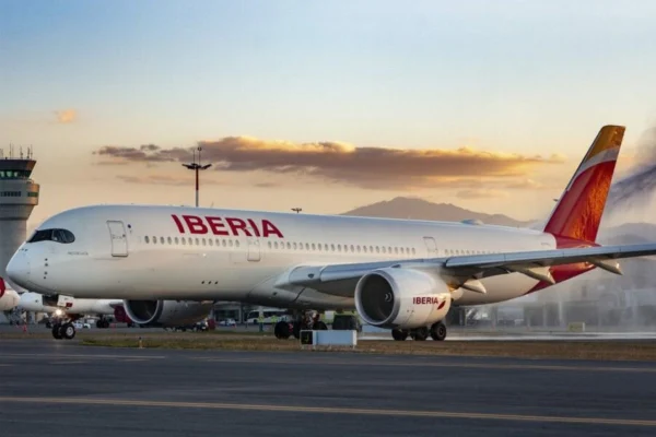 Iberia suspende sus vuelos a Venezuela ante el aumento de la tensión en la región