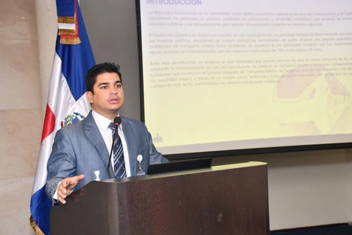 Abinader mueve fichas en transporte: Jhael Isa Tavárez asume la Opret en medio de gran reorganización nacional