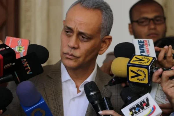 Manolo Pichardo: Aplazamiento de la Cumbre evidencia incapacidad para lograr consenso