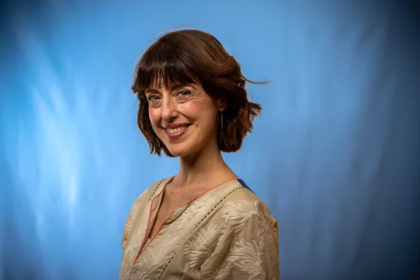 UNAPEC anuncia Doctorado Honoris Causa a la escritora española Irene Vallejo