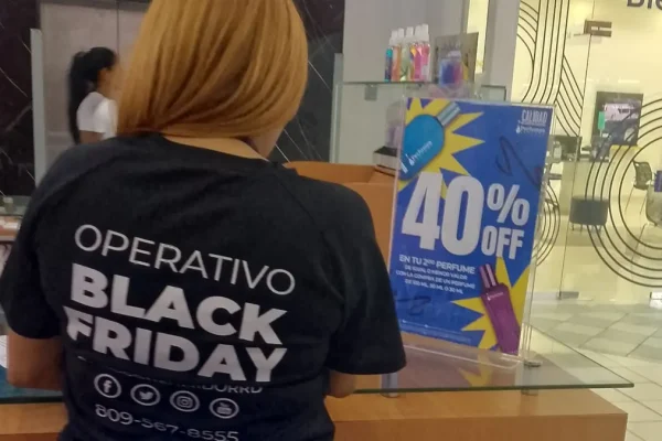 Pro Consumidor asegura vigilancia en Viernes Negro; exhorta a reportar irregularidades