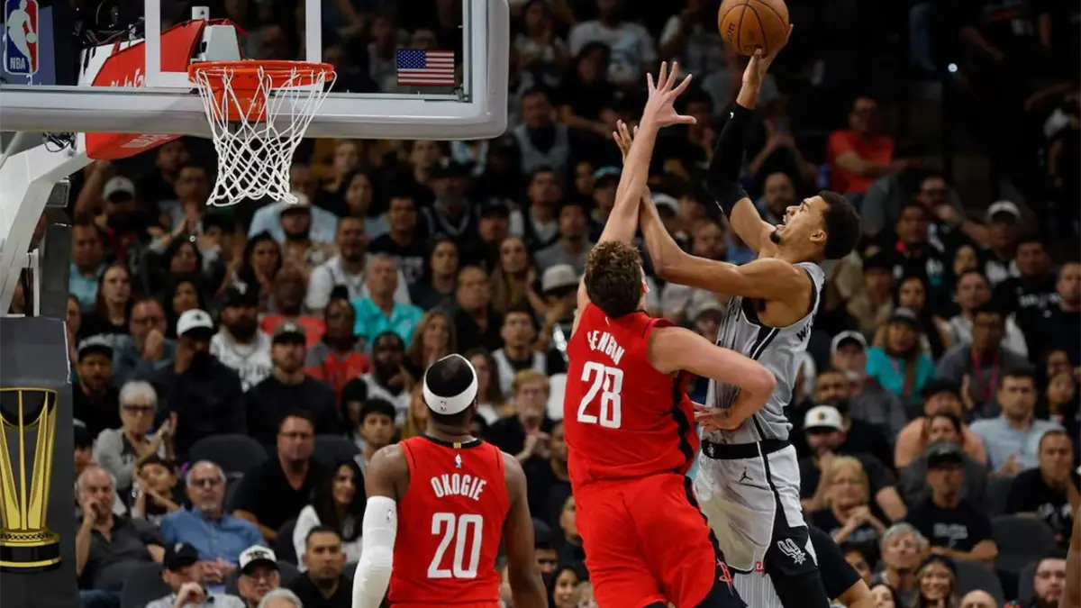 Los Rockets remontan a Orlando, los Spurs ganan sin ‘Wemby’ y 47 puntos de Markkanen