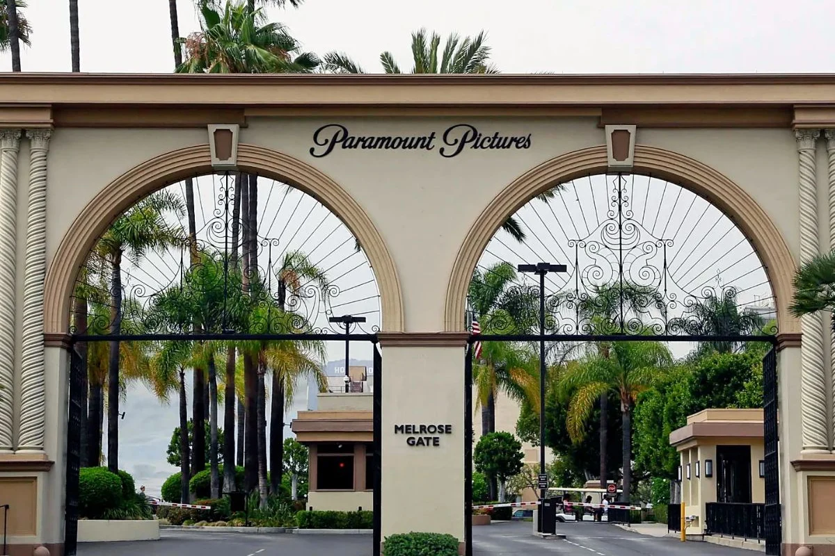 Paramount se le planta a Netflix: le compite de frente con oferta hostil por Warner