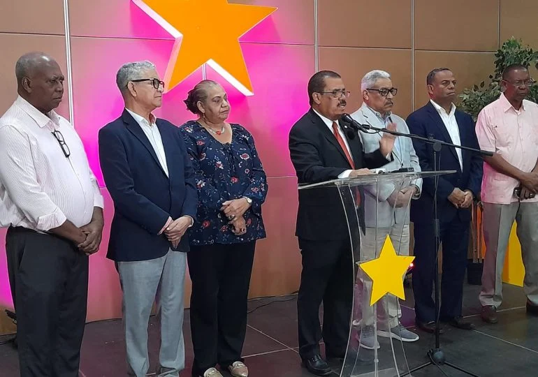 El PRM se la ha puesto difícil a las familias; no tendrán cena navideña, asegura el PLD
