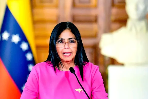 Delcy Rodríguez dice que renta petrolera será destinada al sistema de salud de Venezuela