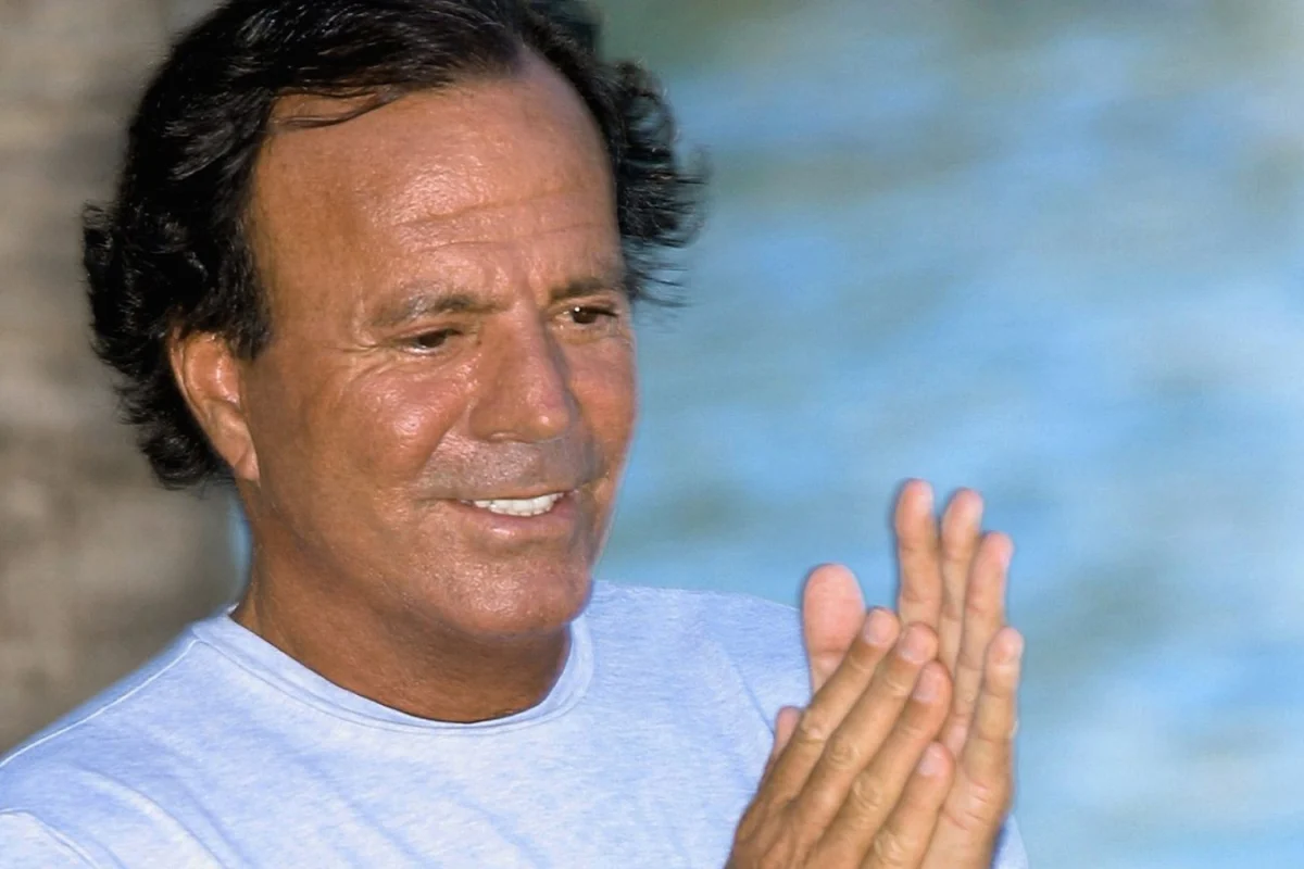 Fiscalía tomará declaración a mujeres que denunciaron a Julio Iglesias como testigos protegidas