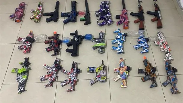 Peligro: Pro Consumidor prohíbe la comercialización de pistolas y escopetas de juguete de hidrogel