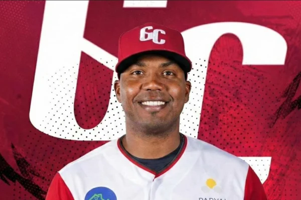Gigantes ratifican a Jefry Sierra como dirigente hasta el final de la temporada