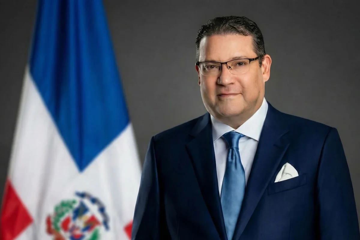 Eduardo “Yayo” Sanz Lovatón es nombrado ministro de Industria, Comercio y Mipymes