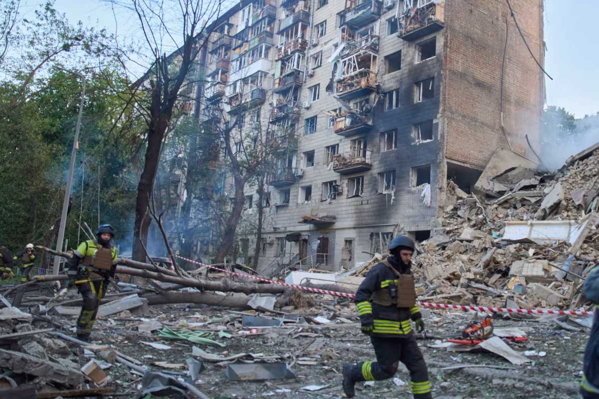 Ataque masivo ruso con drones mata a dos personas en Odesa