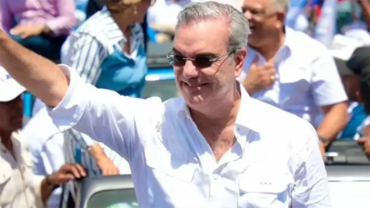 Virus gripal impide al presidente Abinader asistir a actos en la Basílica de Higüey