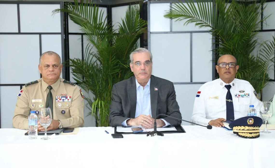 Abinader encabeza reunión de seguimiento al Plan de Seguridad Ciudadana