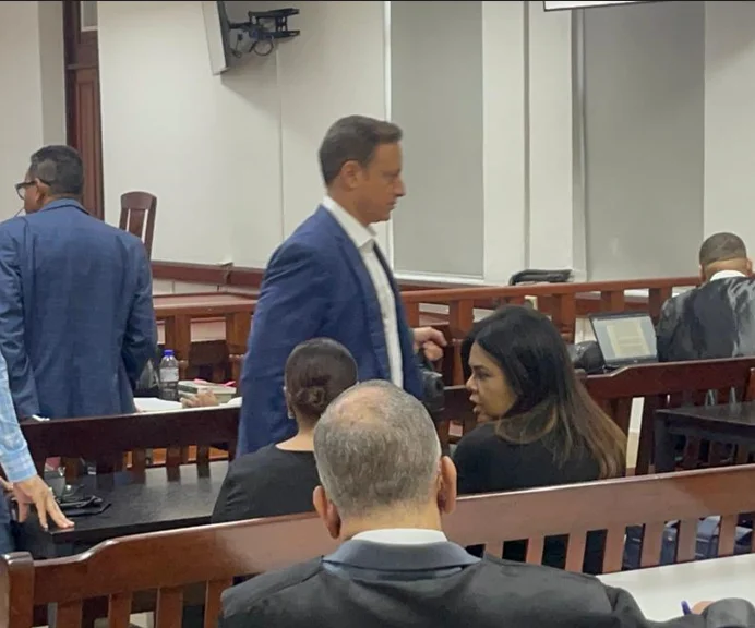 Jean Alain llega a audiencia del caso Medusa por presunto desfalco millonario