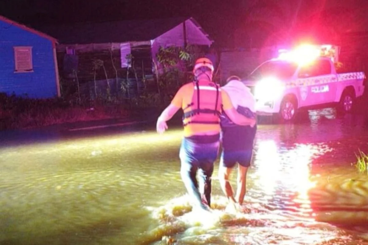Lluvias afectan 78 viviendas y obligan a evacuar familias en María Trinidad Sán