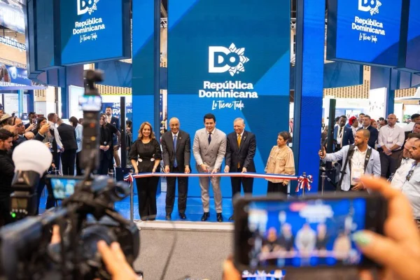 RD proyecta atraer hasta 430,000 turistas colombianos en 2026 durante Anato en Bogotá