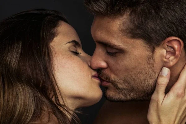 El deseo sexual masculino alcanza su punto máximo entre los 37 y 43 años, según estudio