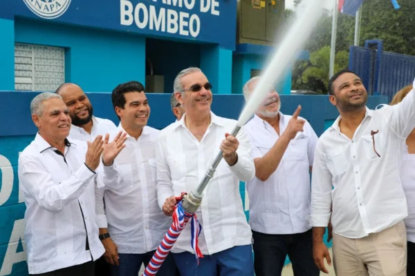 Abinader anuncia construcción de Ciudad Educativa en Villa Altagracia