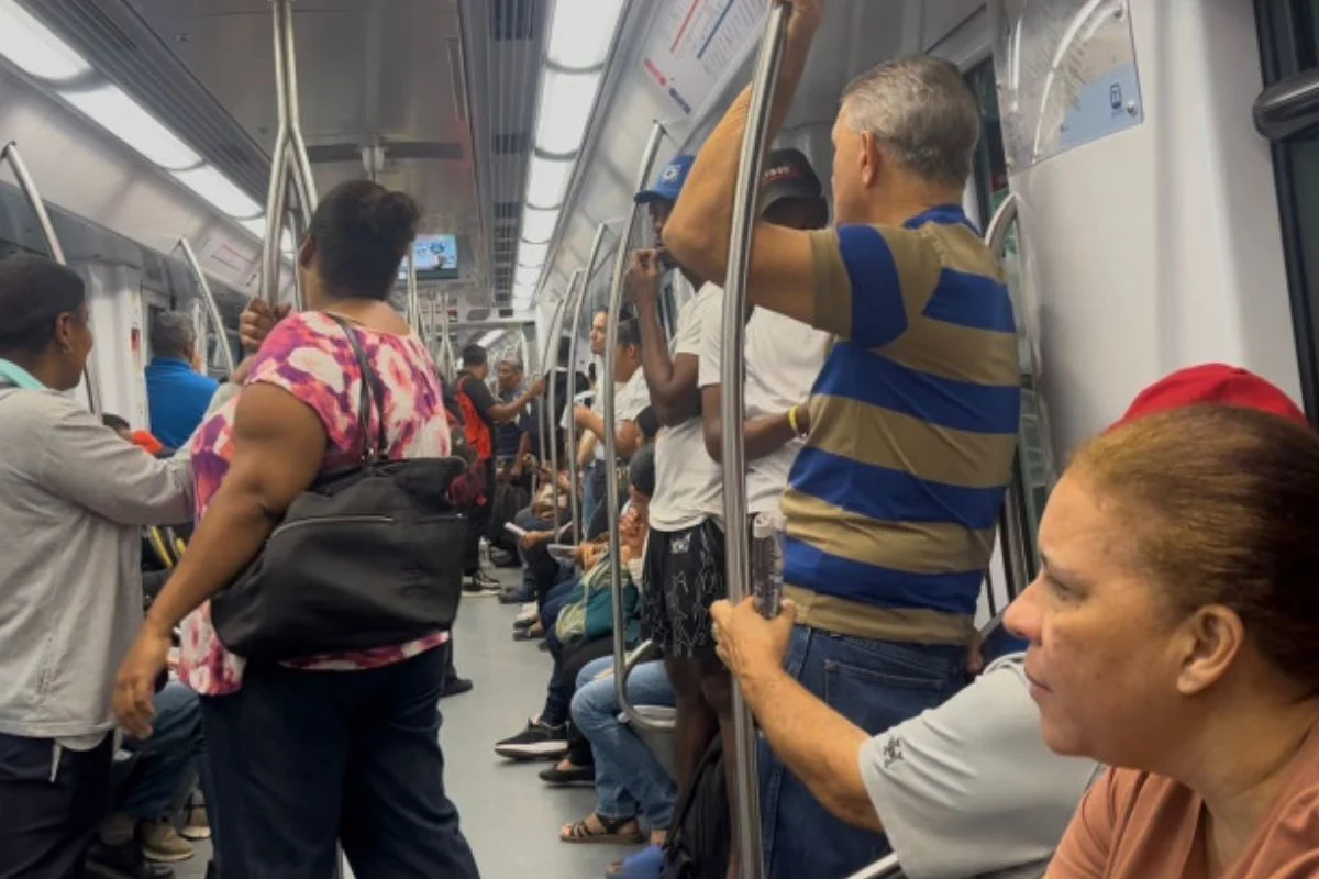 Metro de Los Alcarrizos arranca operaciones a toda capacidad