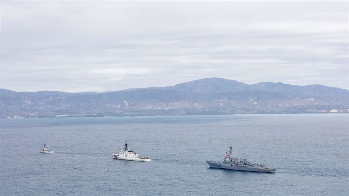 Buques de guerra de Estados Unidos llegan a Haití para combatir pandillas