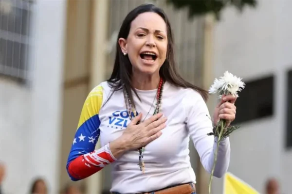 Machado prevé elecciones en Venezuela en un plazo menor a un año