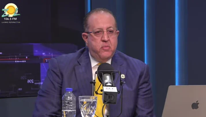 “El país no enfrenta problemas de liquidez; el objetivo es recuperar la inversión pública”, asegura Magín Díaz
