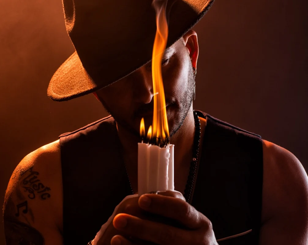 Max Max estrena álbum “A media luz” e inicia gira de conciertos por RD