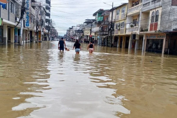 Quince fallecidos y más de 72,000 afectados por lluvias en lo que va del año en Ecuador