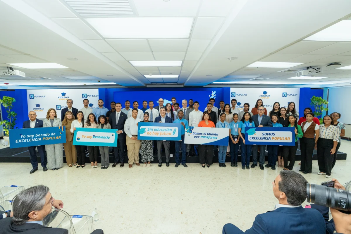 Popular ofrece 61 becas de estudio a través de su programa Excelencia Popular