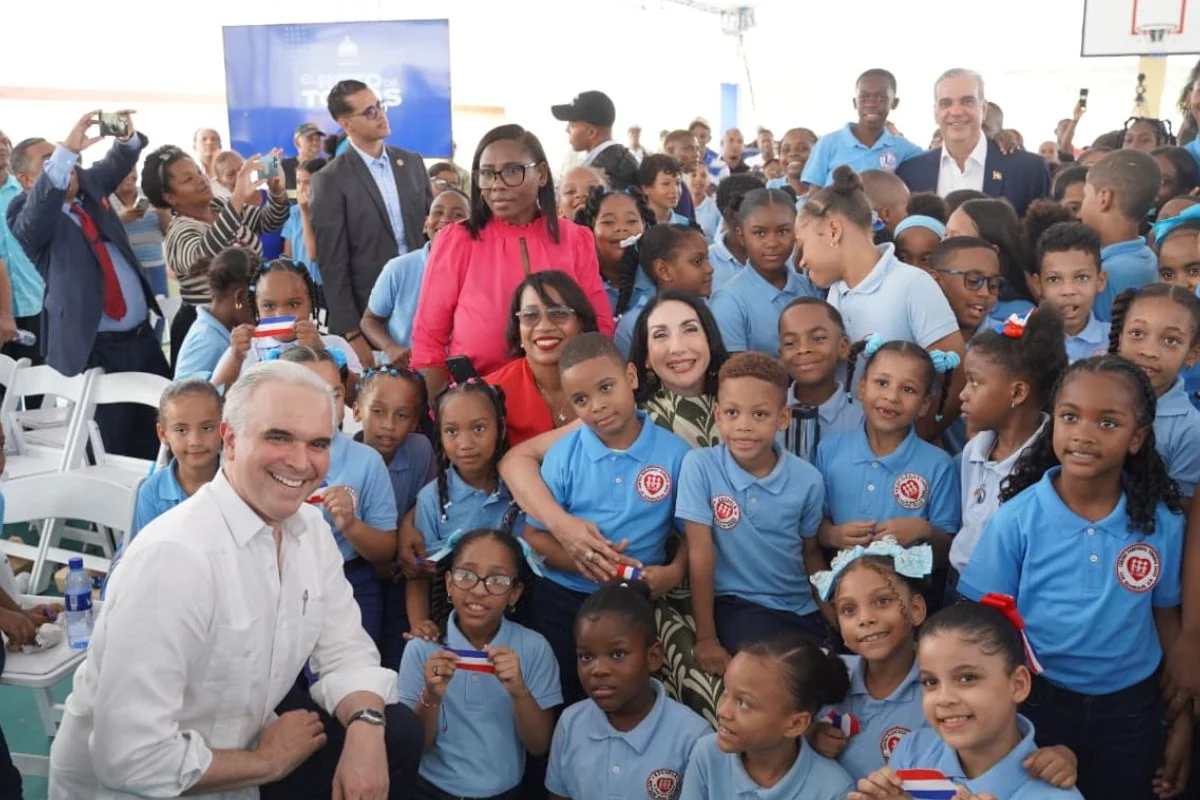 Gobierno inaugura Escuela Primaria San Rafael Fe y Alegría en Los Guandules con capacidad para 810 estudiantes