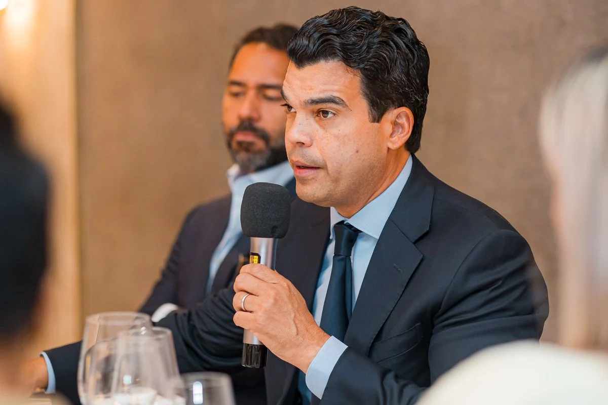 La #Mesaza inicia su temporada con Wellington Arnaud y pone el agua en el centro del debate