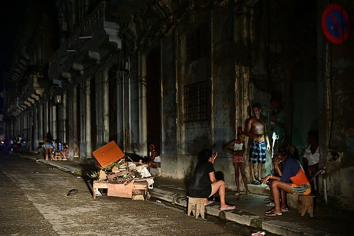 Hasta un 62 % de Cuba quedará este lunes a la vez en apagón por la crisis energética