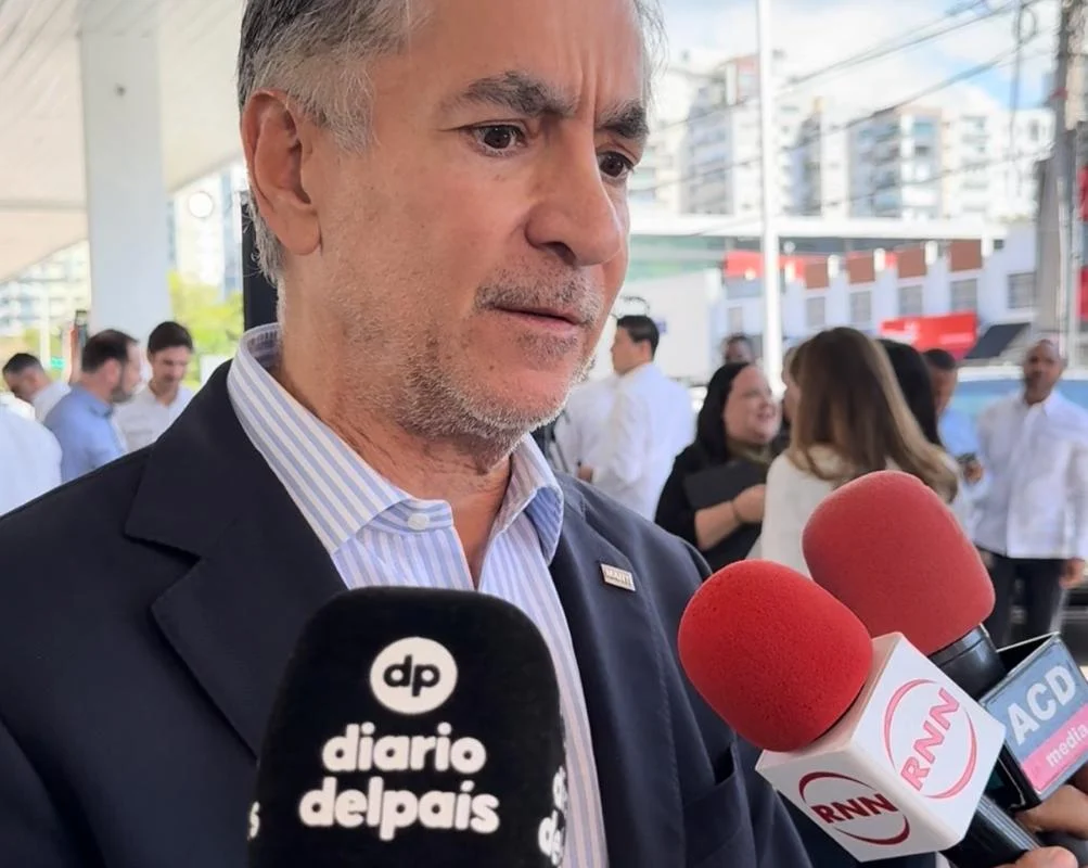 Carlos José Martí destaca capacidad del Gobierno para garantizar abastecimiento de combustibles