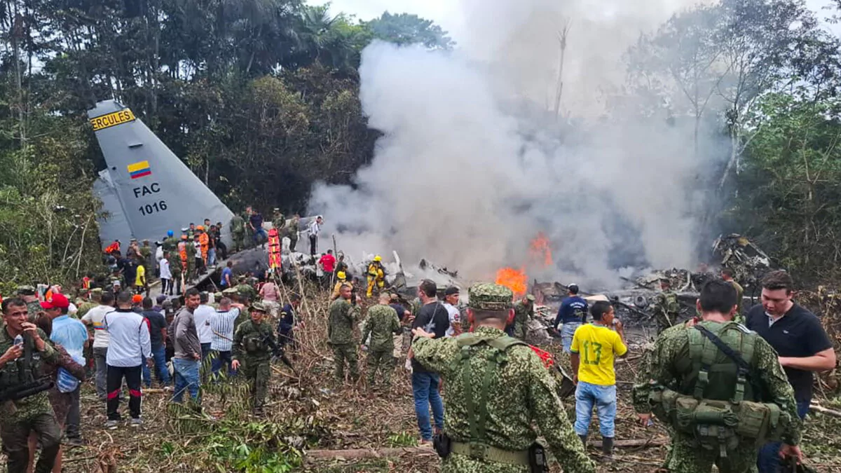 Accidente de avión militar colombiano deja 66 muertos, 57 heridos y cuatro desaparecidos