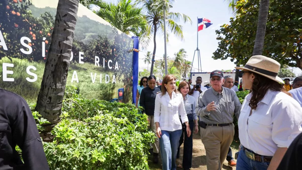 Raquel Peña recorre la Feria Agropecuaria Nacional en su última jornada