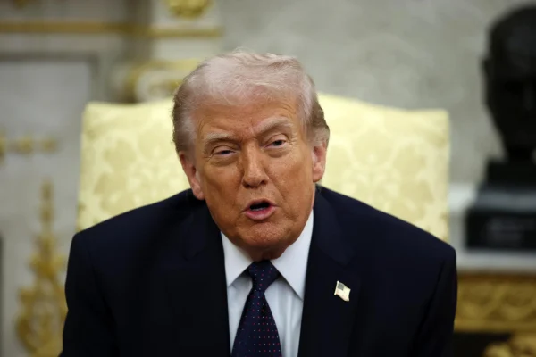 Trump no condicionó futuro de negociaciones en Ucrania a alto el fuego, según el Kremlin