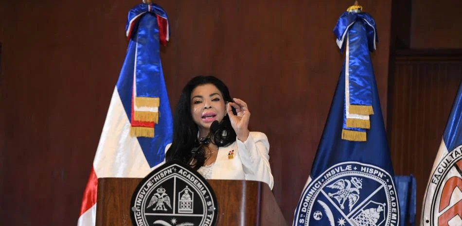 Yeni Berenice Reynoso propone un «Pacto de Estado» para enfrentar la violencia en el país