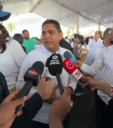 Ministro Kelvin Cruz expresa indignación por deterioro del Estadio Quisqueya tras realización de conciertos