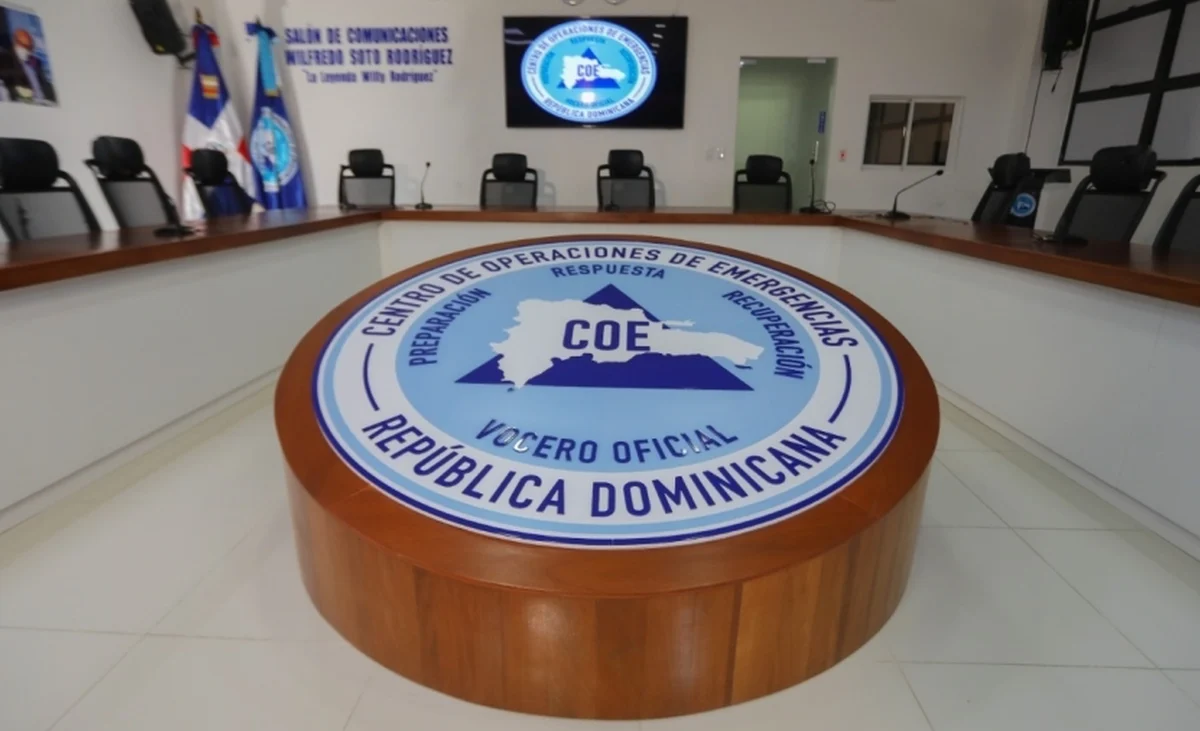 COE mantiene 18 provincias y el Distrito Nacional en alerta amarilla por lluvias