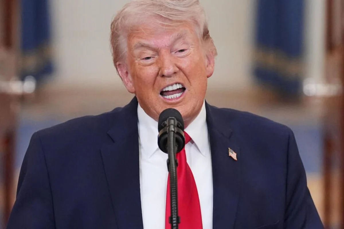 Trump da 48 horas a Irán para acuerdo o amenaza con ataques a plantas energéticas