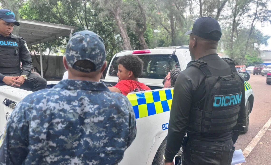 PN apresa a varios implicados y ocupa drogas durante operativo en provincias