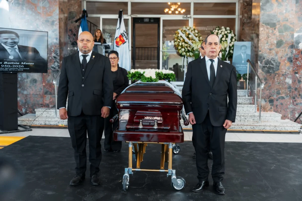 Ayuntamiento del Distrito Nacional rinde honras fúnebres a Carlos Batista