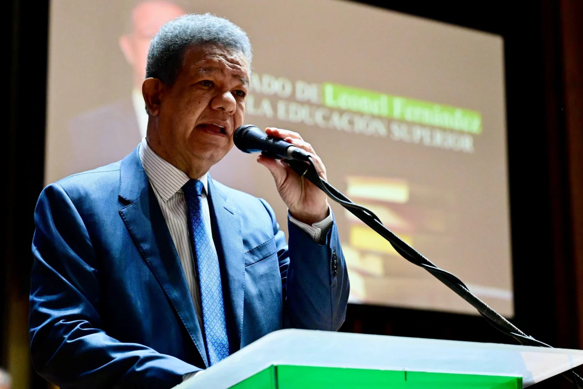 Leonel rechaza fusión MESCyT- MINERD y ve necesaria transformación UASD de cara al V Centenario en 2038