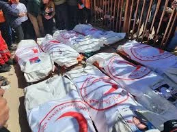 Entierran en Gaza a los nueve muertos por el ataque de un grupo armado apoyado por Israel