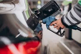 Gasolinas registran alza de hasta RD$9; premium supera los RD$314