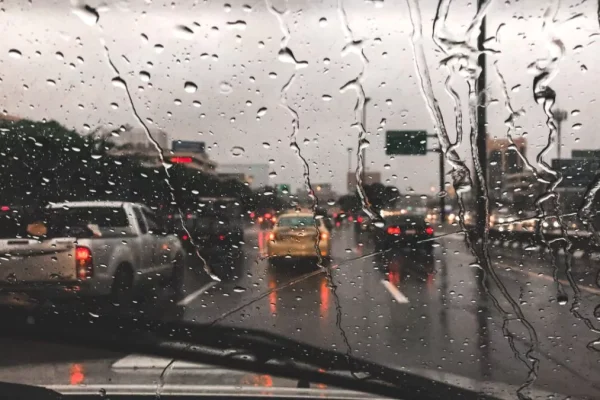 Indomet: intensas lluvias afectarán al país; provincias en alerta por vaguadas